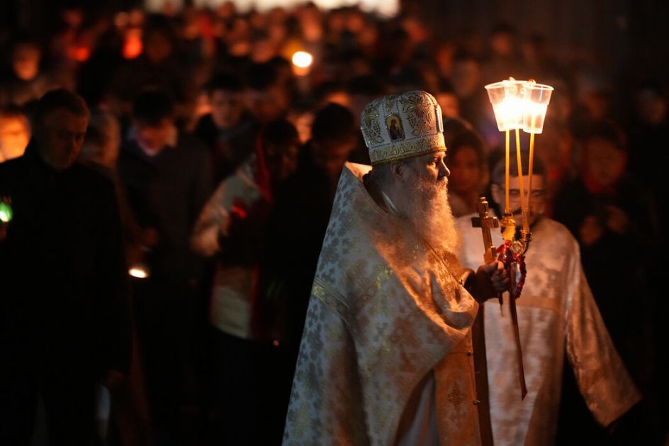 Uskršnja liturgija u Sabornom hramu u Moskvi; Putin: Proslava Uskrsa ujedinjuje milione ljudi