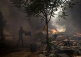 Užas: Vatra progutala na stotine kuća VIDEO