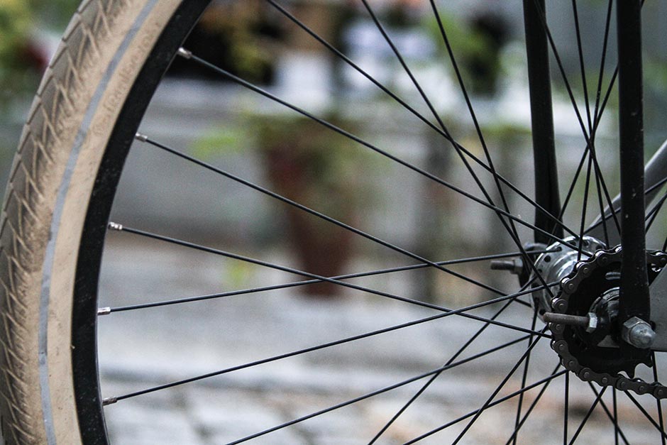 Užas kod Kikinde: Udareni biciklisti, dečak mrtav