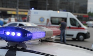 Užas u Parizu: Muškarac šipkom udarao i nožem ubadao ljude na ulici, sedmoro povređeno (FOTO)