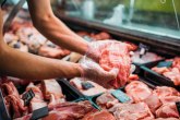 Uzgajivači pred ivicom ambisa: Nekontrolisan uvoz stopira prodaju domaćeg mesa u RS