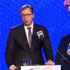 Vučić odgovorio na pretnje opozicije: Srbija je za MIR, a oni koji imaju milione na računu hoće da vešaju! (VIDEO)