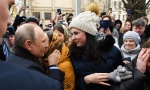 “Uzmite me za suprugu“: Hrabra Julija PUTINU predložila BRAK, evo šta joj je ruski predsednik kroz osmeh odgovorio