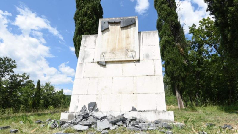 Uznemirujuće poruke: Skrnavljenje antifašističkih simbola u Crnoj Gori