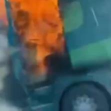 VATRENA BUKTINJA NA AUTO-PUTU ZA NOVI SAD: Kamion skroz u plamenu, DRAMATIČNE scene (VIDEO)