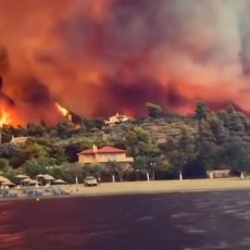 VATRENA STIHIJA GUTA MEDITERAN: Situacija kritična duž celog Sredozemlja, ugrožen i drevni Akropolj (VIDEO)