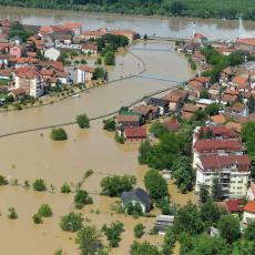 VEČERAS CRVENI METEO ALARM: Na isti dan stiže IDENTIČAN CIKLON koji nam je doneo i KOBNE poplave