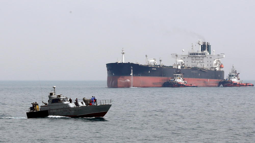 VELIKA BRITANIJA DIGLA NAJVIŠI NIVO UPOZORENJA ZA BRODOVE U VODAMA IRANA: Ne žele eskalaciju, ali će braniti interese u Persijskom zalivu