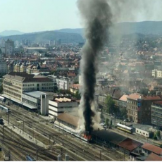 VELIKI POŽAR U ZAGREBU: Gori vagon na Glavnoj železničkoj stanici! (FOTO)