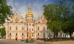 VERSKI RASTRZANA UKRAJINA: Sveštenstvo ustalo protiv svog mitropolita