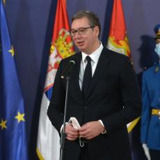 VI STE PRAVI HEROJI! Aleksandar Vučić uručio odlikovanja zaslužnima u borbi protiv suzbijanja korona virusa (FOTO)
