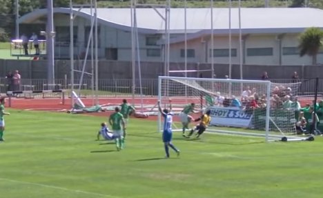 (VIDEO) ASISTENCIJA MAJKE PRIRODE: Pogledajte jedan od najčudnijih golova u fudbalu