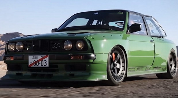 VIDEO: BMW E30 sa LS V8 motorom