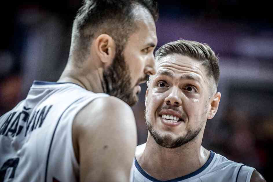 (VIDEO) SRBIJA SE POIGRAVALA SA BRITANCIMA: Košarkaši ostvarili treći trijumf na Evrobasketu, Bogdanović 18poena