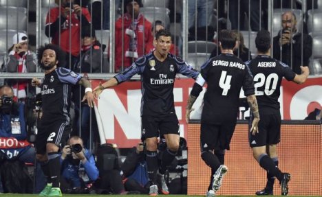 (VIDEO) CELA PLANETA SE KLANJA KRISTIJANU: Evo zašto je Ronaldo najbolji fudbaler sveta