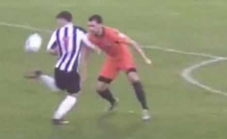 (VIDEO) ČUDO IZ SEDME LIGE: Igrač engleskog niželigaša postigao gol koji se retko viđa