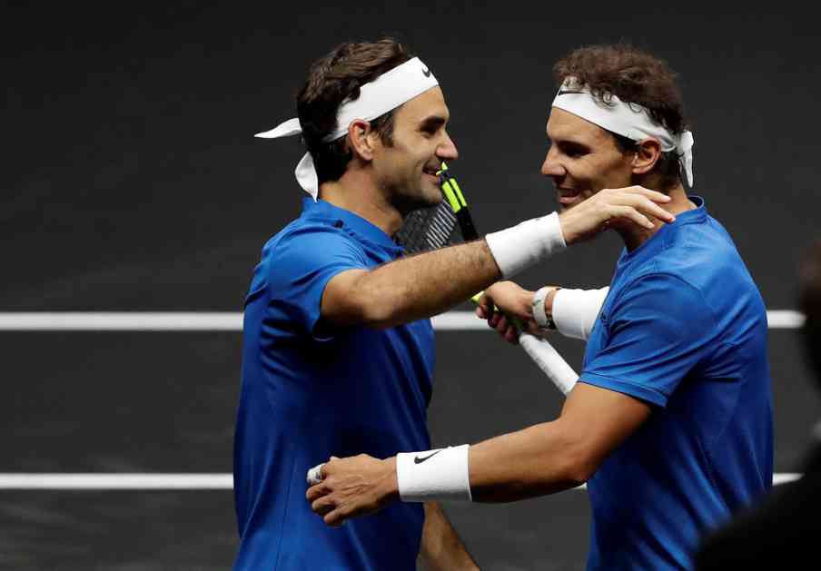 (VIDEO, FOTO) TENISKI RAJ ZA NAVIJAČE: Nadal i Federer igrali zajedno prvi put u karijeri, Čendler iz Prijatelja im se poklonio!