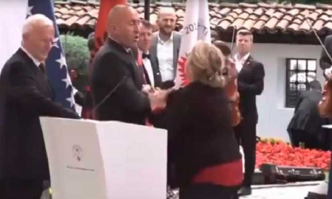 VIDEO: Haradinaj se zamalo potukao sa starijom ženom!