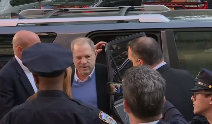 VIDEO: Harvi Vajnstin se predao policiji