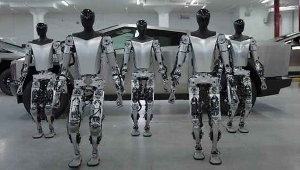 VIDEO: Humanoidni robot Tesla Optimus