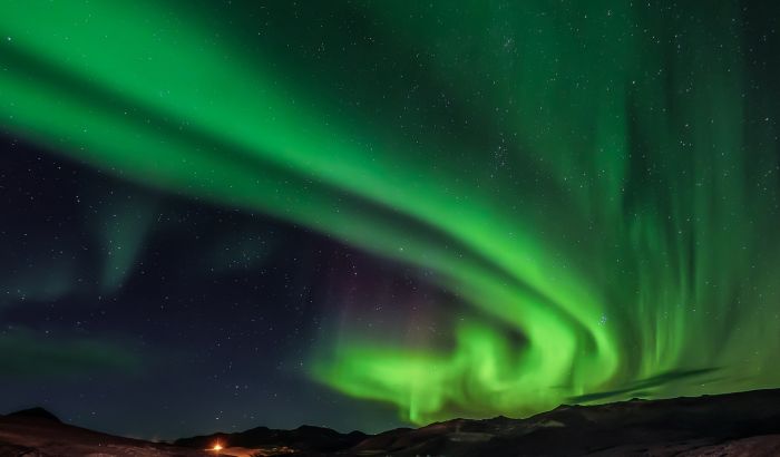 VIDEO: Islanđani ugasili javnu rasvetu kako bi uživali u polarnoj svetlosti