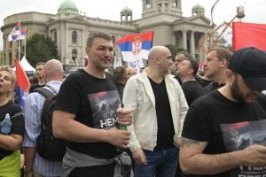 (VIDEO) Mila Popović: Vlada Mandić sukobio se sa studentima na protestu