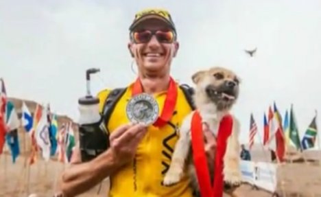 (VIDEO) NERASKIDIVA LJUBAV Britanski ultramaratonac našao psa-lutalicu kojeg je izgubio marta u Kini