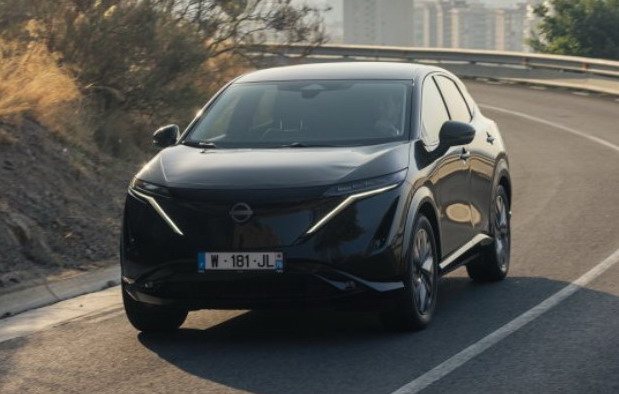 VIDEO: Nissan Ariya concept sa solarnim panelima