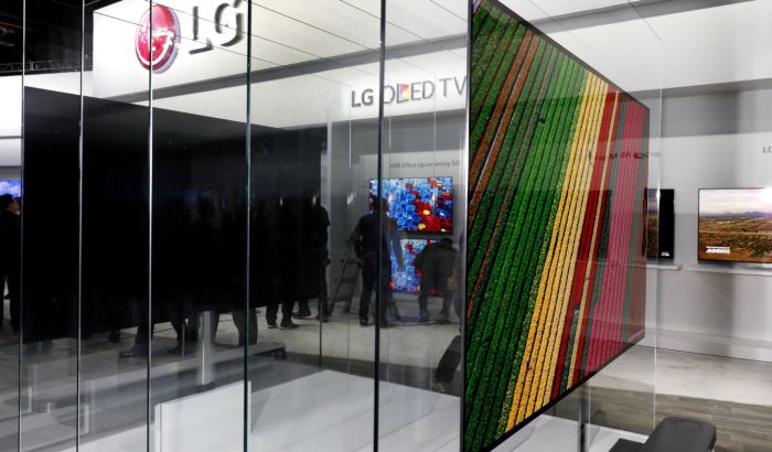 VIDEO: Objavljena cena najtanjeg televizora na svetu