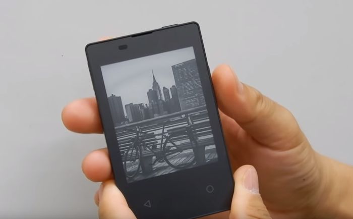 VIDEO: Ovo je najtanji mobilni na svetu