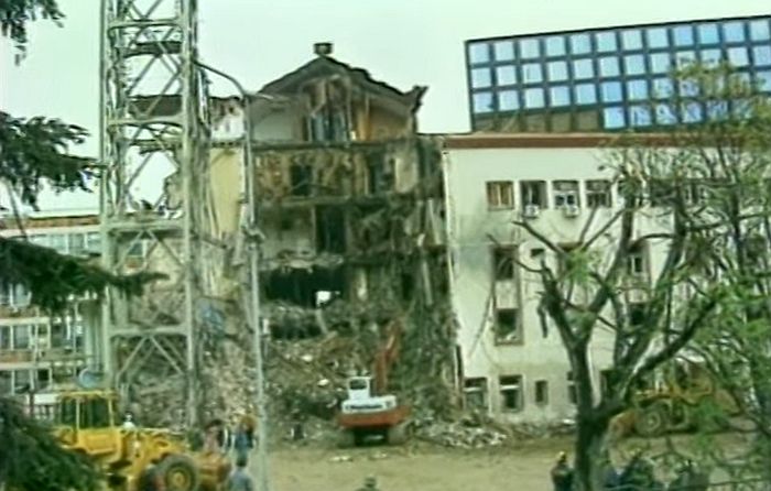 VIDEO: Pre 19 godina bombardovana zgrada RTS-a