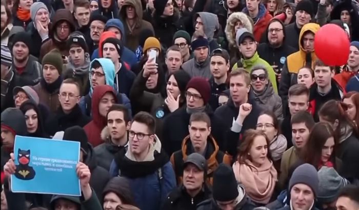 VIDEO: Protesti u Rusiji na Putinov rođendan