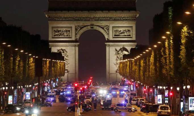 VIDEO: Pucnjava u centru Pariza, napadač ubijen