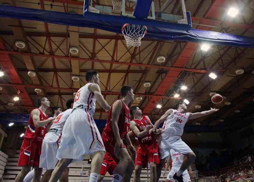 (VIDEO) ŠPANCI BOLJI OD SRBIJE: Mladi košarkaši doživeli prvi poraz na Evrobasketu