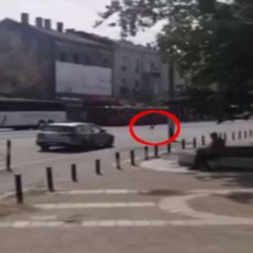 (VIDEO) ŠTA JE OVO LJUDI MOJI? U centru Beograda se ODIGRALA neobična situacija, građani zbunjeno prepričavali događaj