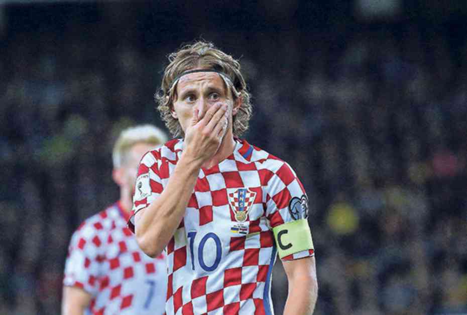 (VIDEO) ŠTO JE BABI MILO: Luka Modrić sanja Ibrahimovića u dresu Hrvatske 
