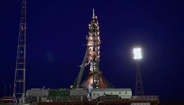 VIDEO: Sojuz uspešno lansiran, nosi loptu koja će se koristiti na SP u Rusiji