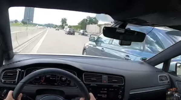 VIDEO: Sudar na Autobanu – VW Golf GTI sa 240 km/h i Škoda Rapid