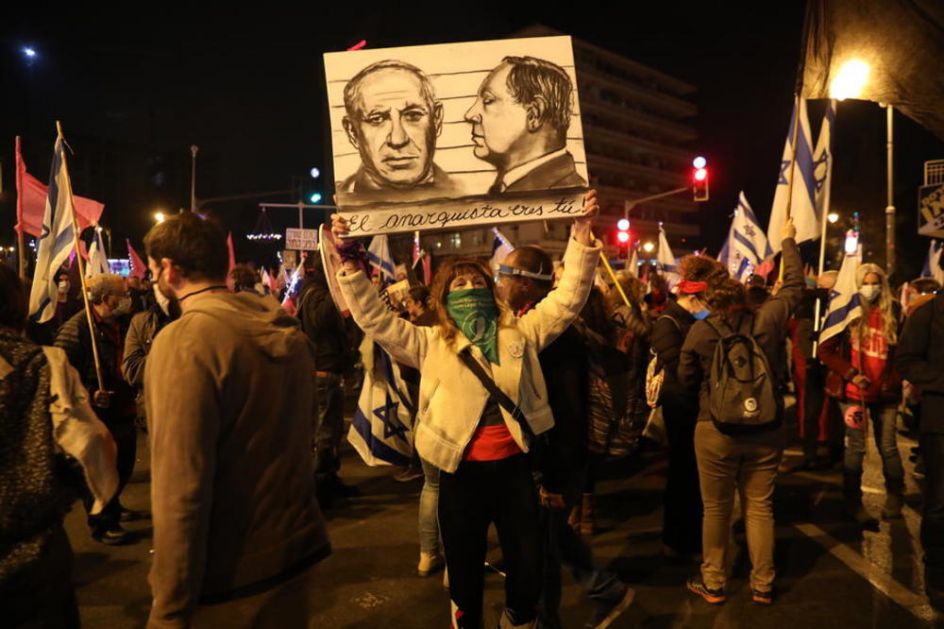 VIŠE OD 1.000 LJUDI NA PROTESTU PROTIV NETANIJAHUA: Demonstranti ne odustaju, traže da premijer Izraela da podnese ostavku