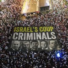 VIŠE OD 100.000 LJUDI NA ULICAMA TEL AVIVA: Masovne demonstracije u Izraelu, narod BESAN na Netanijahua i njegove odluke! (VIDEO)