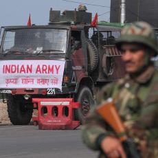 VIŠEDECENIJSKI SUKOB NE JENJAVA: Kašmir odzvanjao rafalnom pajbom, ubijeno četiri pripadnika indijskih snaga