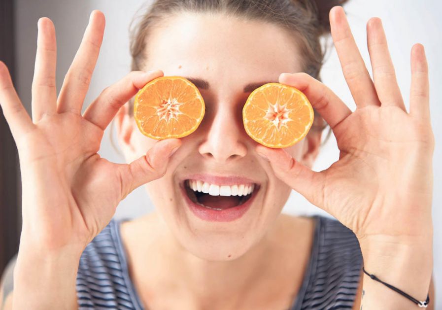 VOĆE KOJE IMA BROJNA LEKOVITA SVOJSTVA: Zašto treba jesti mandarine