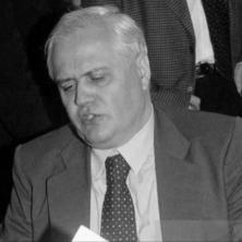 VODIO SRBIJU U NAJTEŽIM VREMENIMA, DOKAZAO NEVINOST U HAGU! Ovo je biografija bivšeg predsednika Srbije Milana Milutinovića koji je danas preminuo! (VIDEO) 