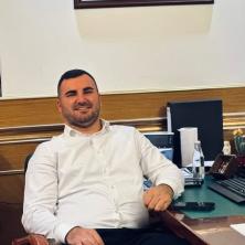 VOĐA ALBANSKIH NAVIJAČA ŠOKIRAO: Rekli su da ćutimo zbog Srbije i da će nam dati...