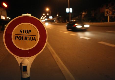 VOLE DA STISNU GAS Čak 80 odsto vozača u Hercegovini vozi brže od propisa