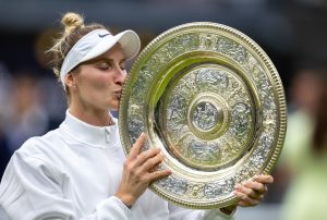 VONDORUŠOVA ŠAMPIONKA VIMBLDONA: Sjajan podvig češke teniserke!