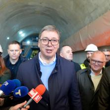 VUČIĆ SAOPŠTIO SJAJNE VESTI: Tokom godine biće još rasta plata i penzija