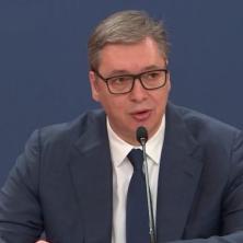 VUČIĆ STIGAO U NIŠ: Predsednik je sleteo na aerodrom Konstantin Veliki
