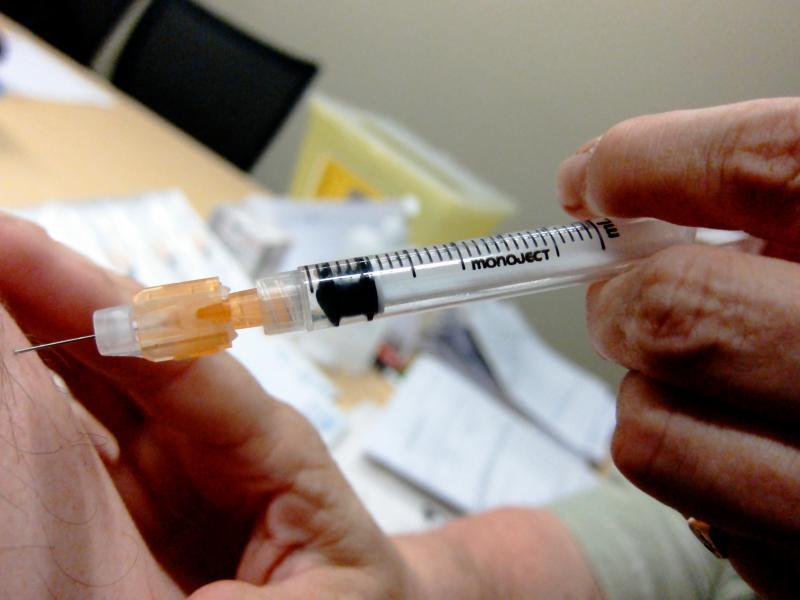 Vakcinacija protiv kovida počinje i u Nišu - prve doze za 100 korisnika Gerontološkog centra
