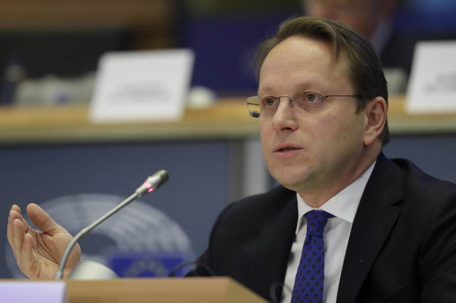 Varheji: Srbija može da računa na novac iz plana za oporavak EU